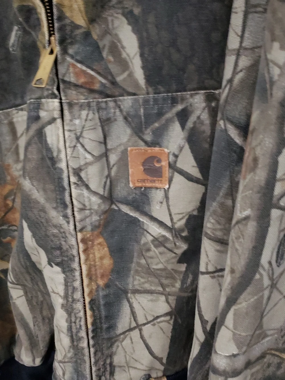 Carhartt good size